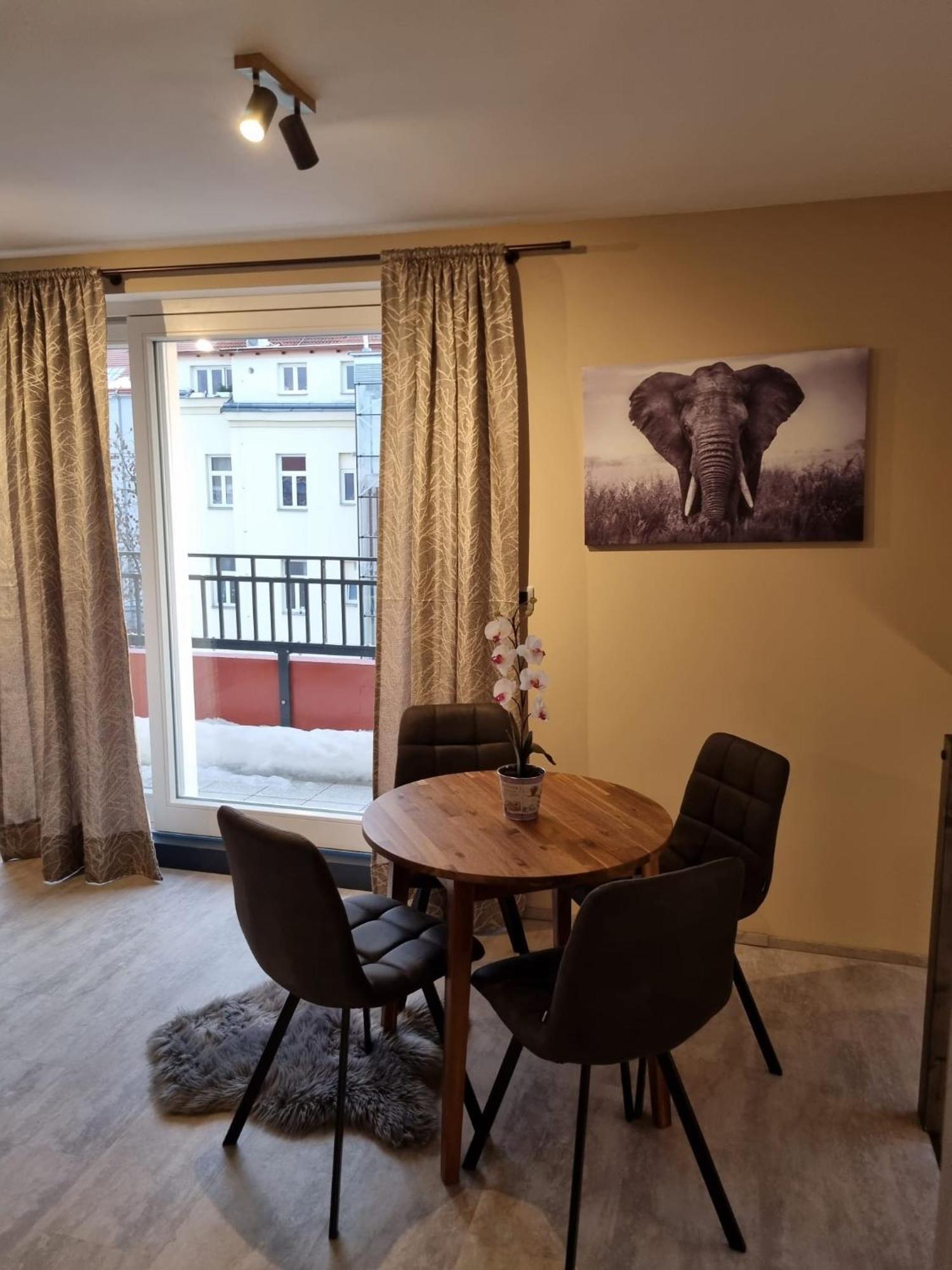 Vltava Design Apartments Praag Buitenkant foto